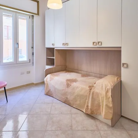 House Repubblica Apartment